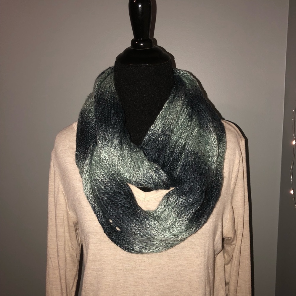 Scarf